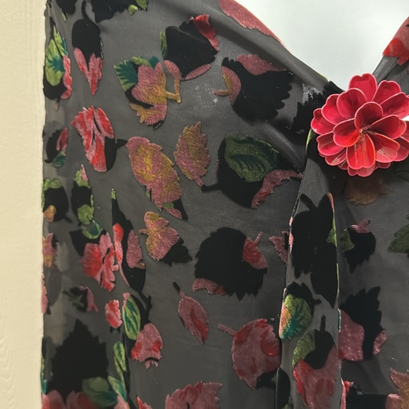 Elegant silk scarf Velvet  scarf flower / leaf pattern - Picture 4 of 7